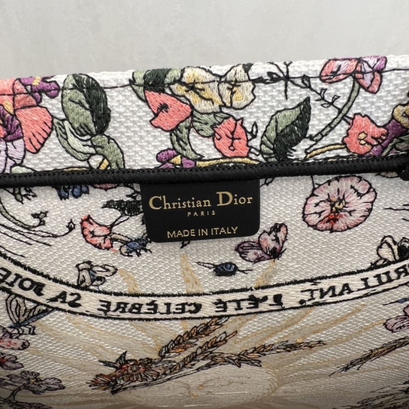 Dior Shopping Bags